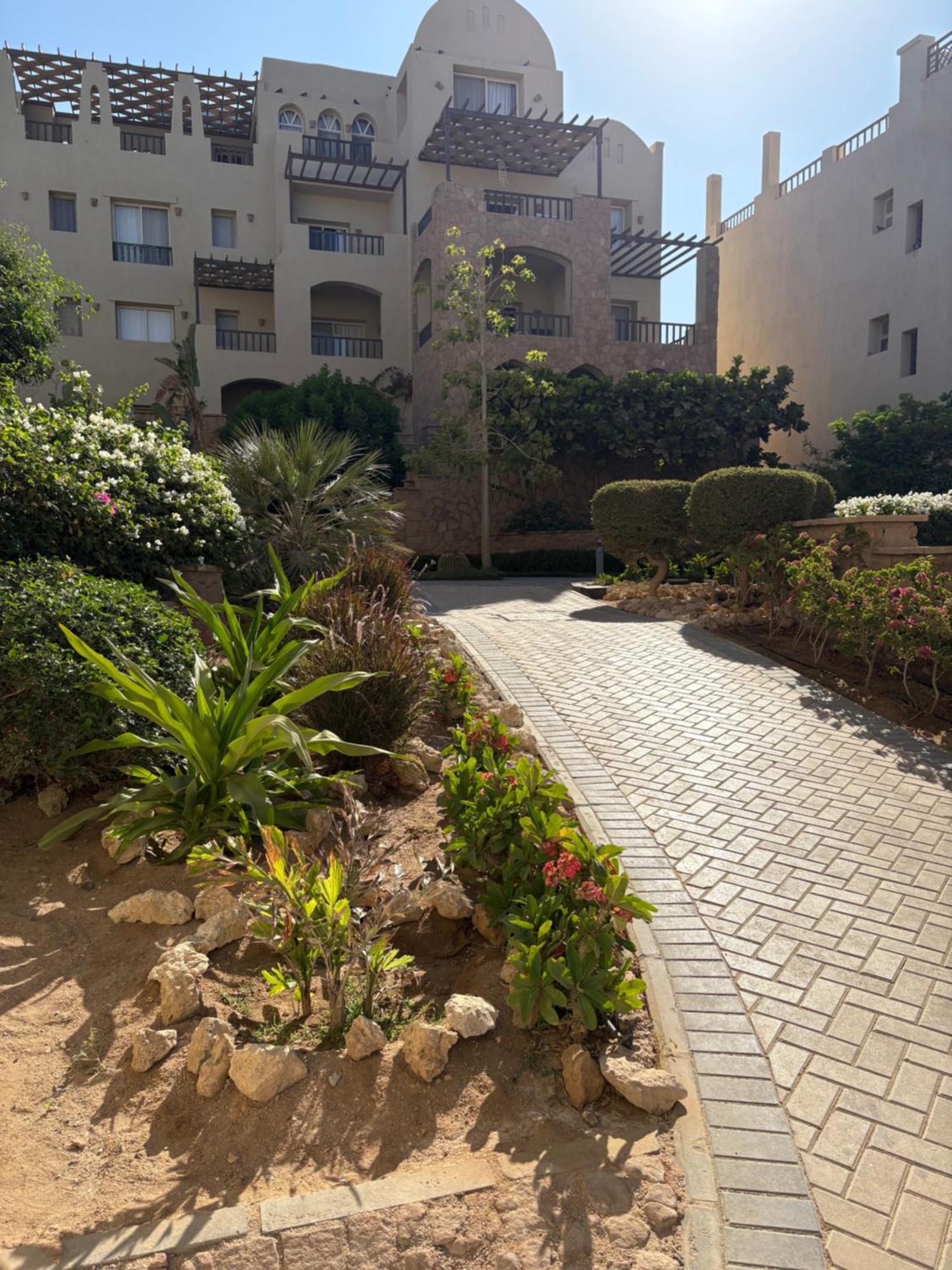 Cozy In Azzurra Sahl Hasheesh 95 Sqm Appartement *